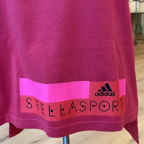 EUC Adidas Stella McCartney collab salmon pink with orange spellout bar t-shirt - Picture 2 of 7
